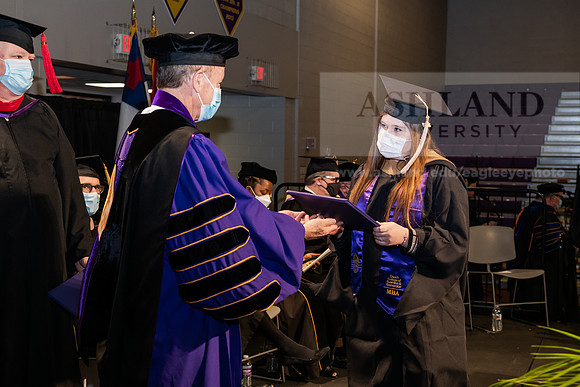 016MasterBusinessWiGrad1221ALW_6691
