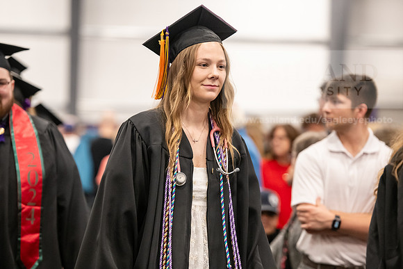 373SpGradProcessional0524AWB_8740