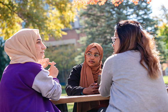 FallCampusLife1024AWB_5880