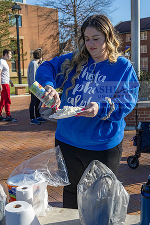 PieAPhi112223MC_5184