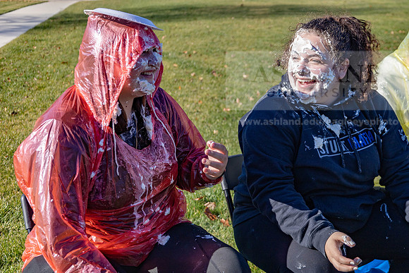 PieAPhi112223MC_5145