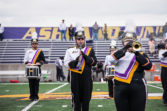 AUvsQuincyFtballBand0921ALW_0341