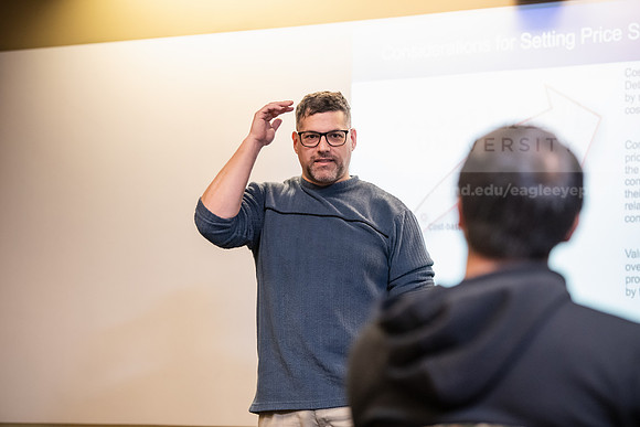 MBADigitalMarketing0324AWB_8316