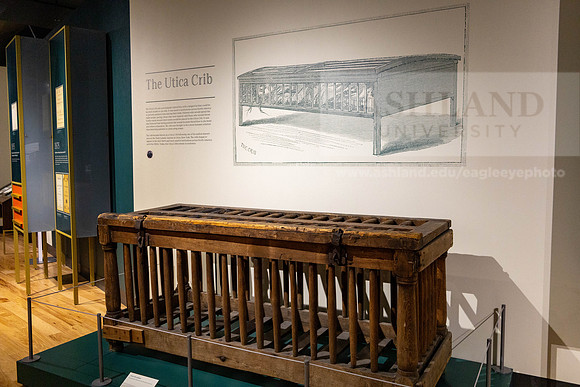 AkronUniversityPsychologyMuseumTrip113023MC_1871