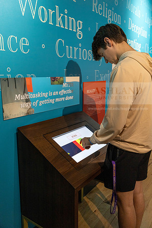 AkronUniversityPsychologyMuseumTrip113023MC_1904