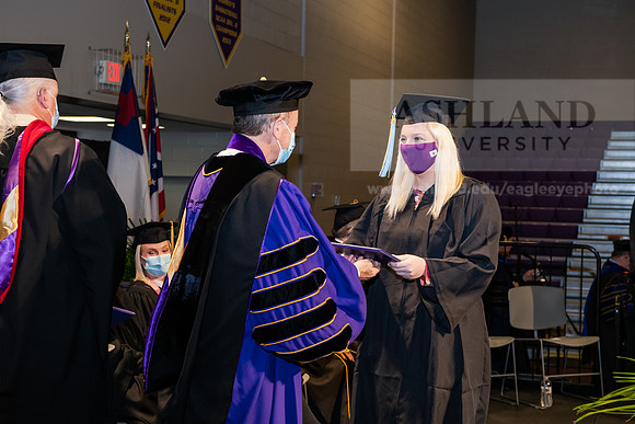 033BachelorEducationWiGrad1221ALW_7035