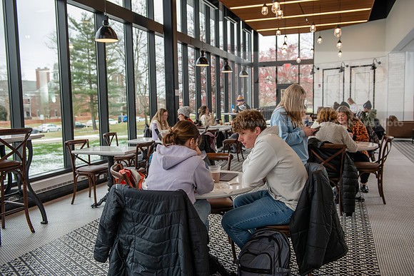 LyceumCafe1123AWB_2405