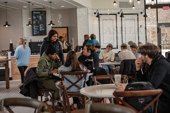 LyceumCafe1123AWB_2437