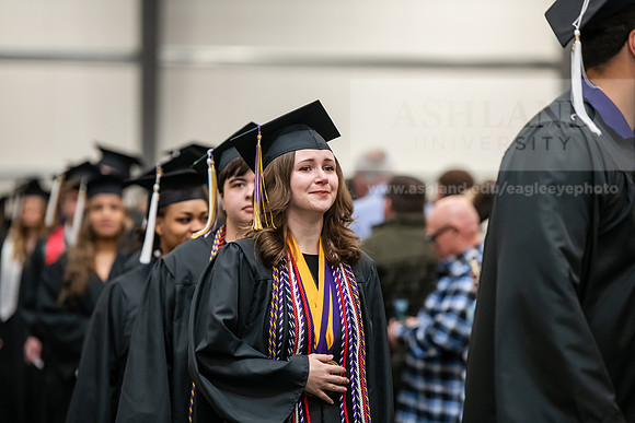 126SpGradProcessional0525AWB_2403