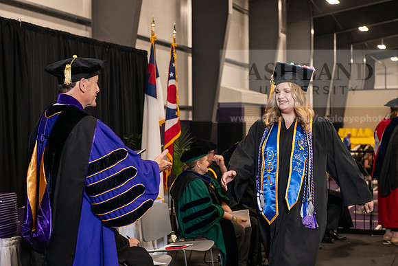 018SpGradBachelorNursing0524AWB_9720