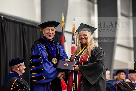 090SpGradBachelorScienceBusiness0524ALW_7878