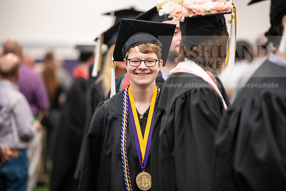 160SpGradProcessional0524AWB_8586