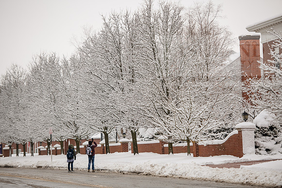 WinterCampusLife0123ALW_3402