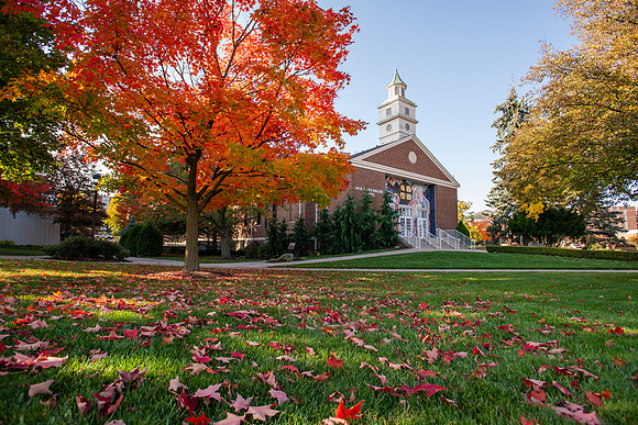FallCampusLife1024AWB_5053