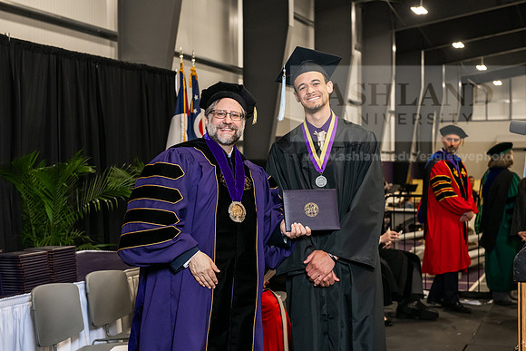 133SPGradBachelorScienceEducation0525AWB_4572