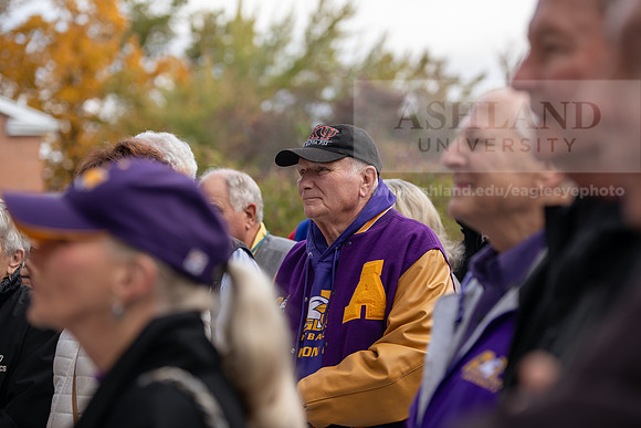 HomecomingUSAHouseRibbonCeremony1023AWB_6009