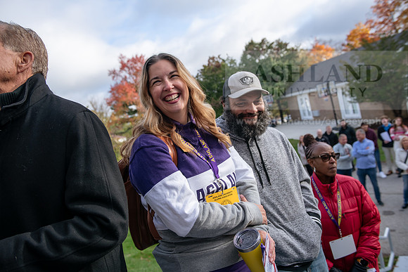 HomecomingUSAHouseRibbonCeremony1023AWB_6044