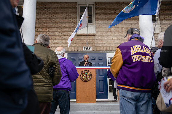 HomecomingUSAHouseRibbonCeremony1023AWB_6075