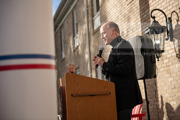 HomecomingUSAHouseRibbonCeremony1023AWB_6082