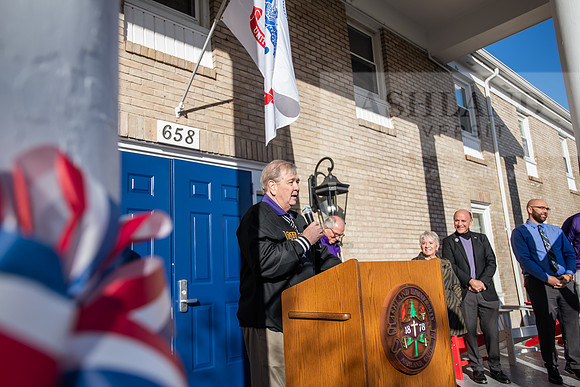 HomecomingUSAHouseRibbonCeremony1023AWB_6184