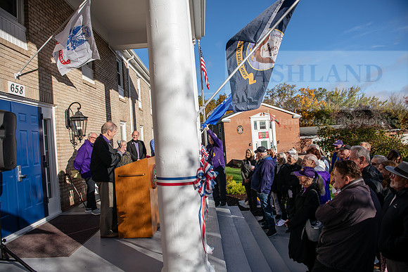 HomecomingUSAHouseRibbonCeremony1023AWB_6217
