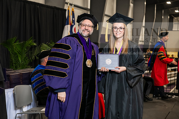 065SPGradBachelorScience0525AWB_3826