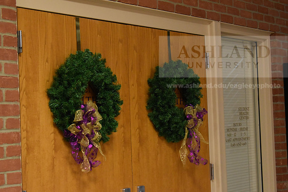 CampusHolidayPhotos1123SG_0185