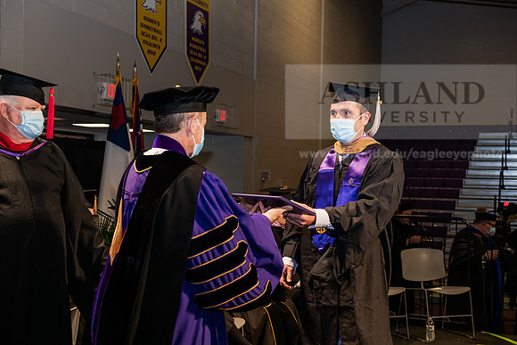 030MasterBusinessWiGrad1221ALW_6701