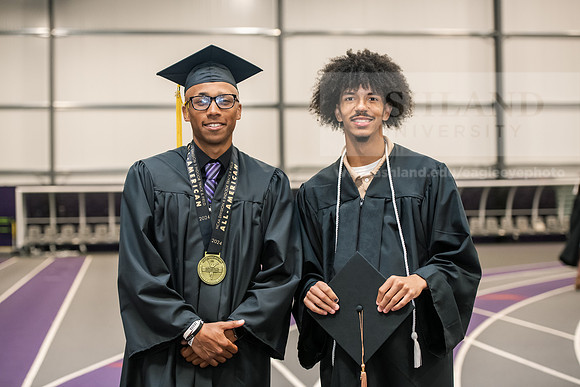076SpGradPreCeremony0525AWB_2272