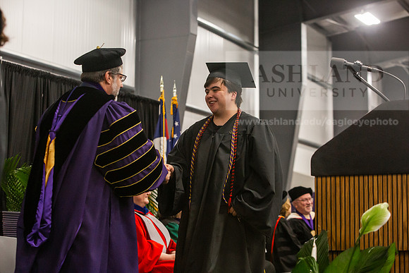 050SpGradBachelorArts0525JH6Q8B8879