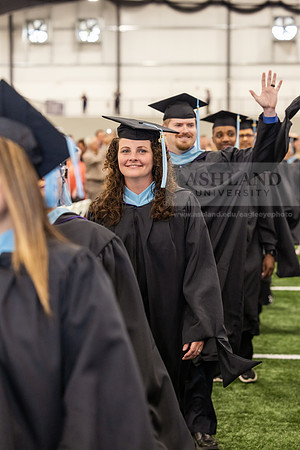032SpGradProcessional0524CCP10177
