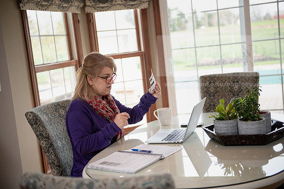 OnlineEducation0420ALW_0615