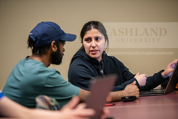 MBADigitalMarketing0324AWB_8305