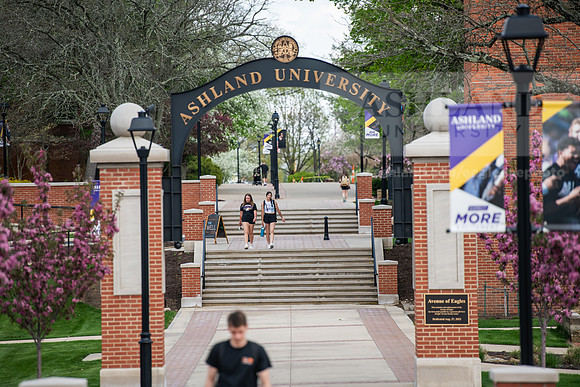 126SpringCampusLife0425AWB_0140