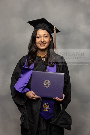 076SpGradMasterBusiness0524CCP10694