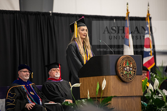 128SpGradCeremony0524AWB_8909