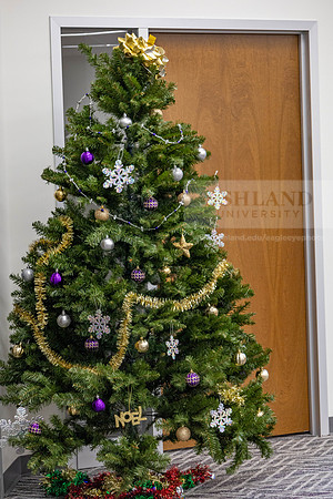 HolidayDecor120923MC_6313