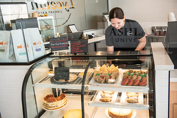 LyceumCafeFoodBeverage1223AWB_4110