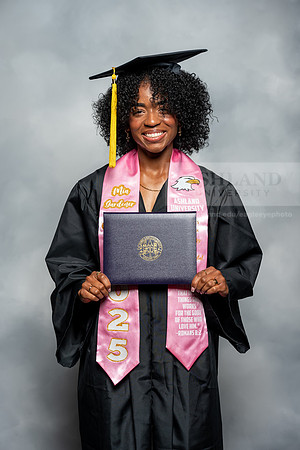 162SpGradBachelorScience0525AU-Graduation-2025-Andrew-0862