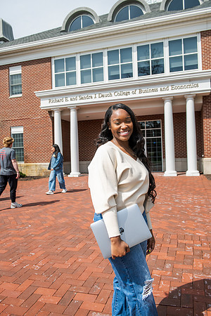 MBAAmyaBrown0425AWB_5477