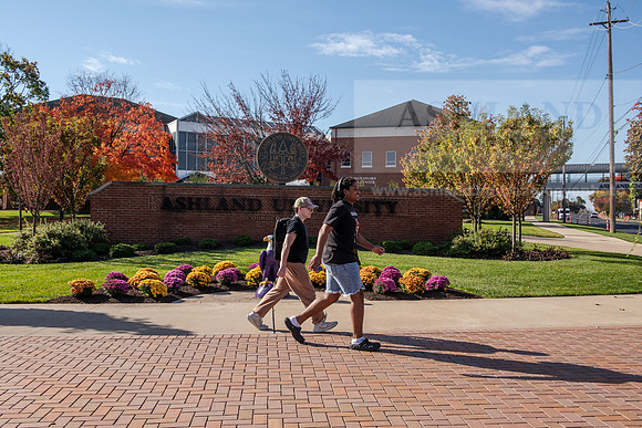 FallCampusLife1024AWB_5667
