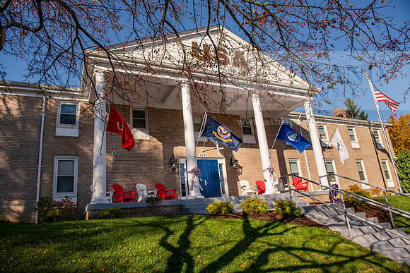 USAHouse1023AWB_7248