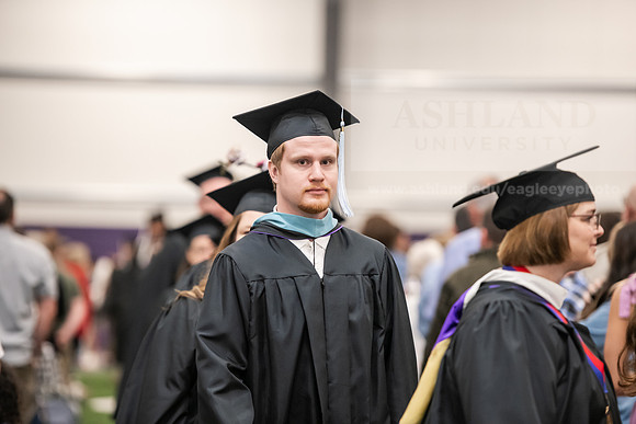 115SpGradProcessional0525AWB_2394