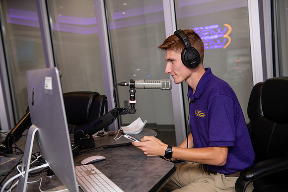 WRDLCampoInterview0920ALW_7665