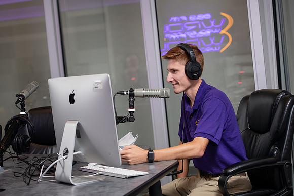 WRDLCampoInterview0920ALW_7687