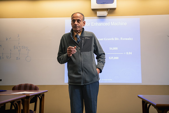 MBAFinancial_Venkataramany1123AWB_9117