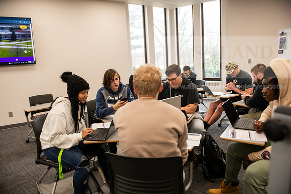 LibraryActiveLearningClassroom0124AWB_6003