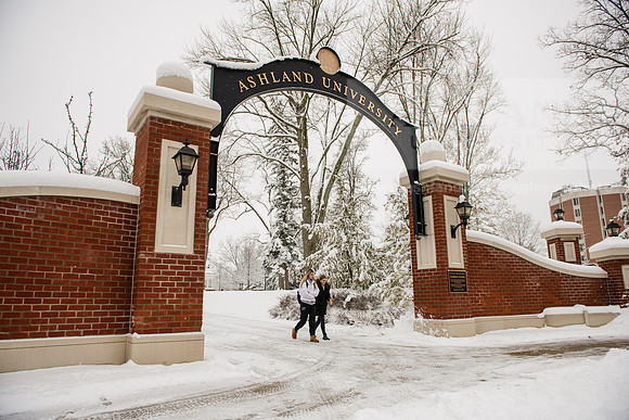 WinterCampusLife0123ALW_3516