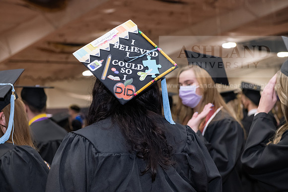 074WiGradPreCeremony1221ALW_6056