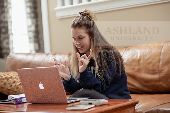 OnlineEducation0420ALW_1006